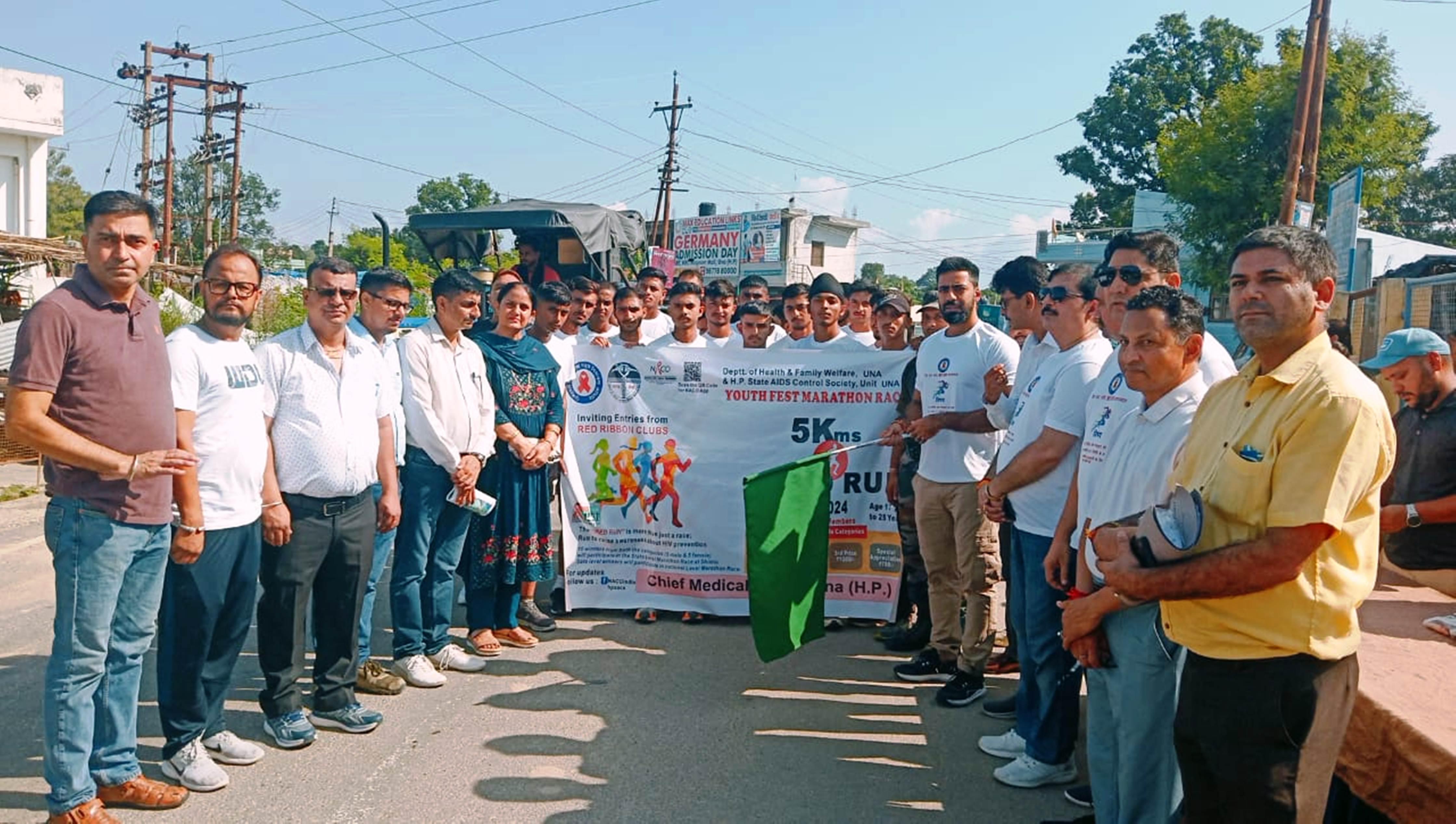 Una runs a public awareness campaign on HIV-AIDS